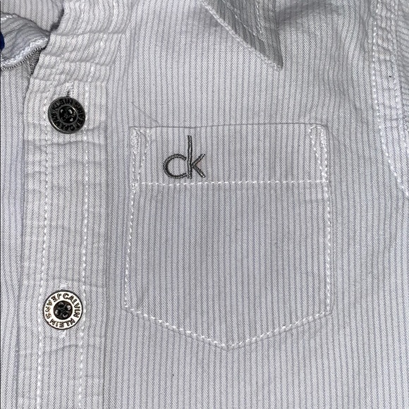 Boys Calvin Klein button down gray white shirt 18M - Picture 7 of 10